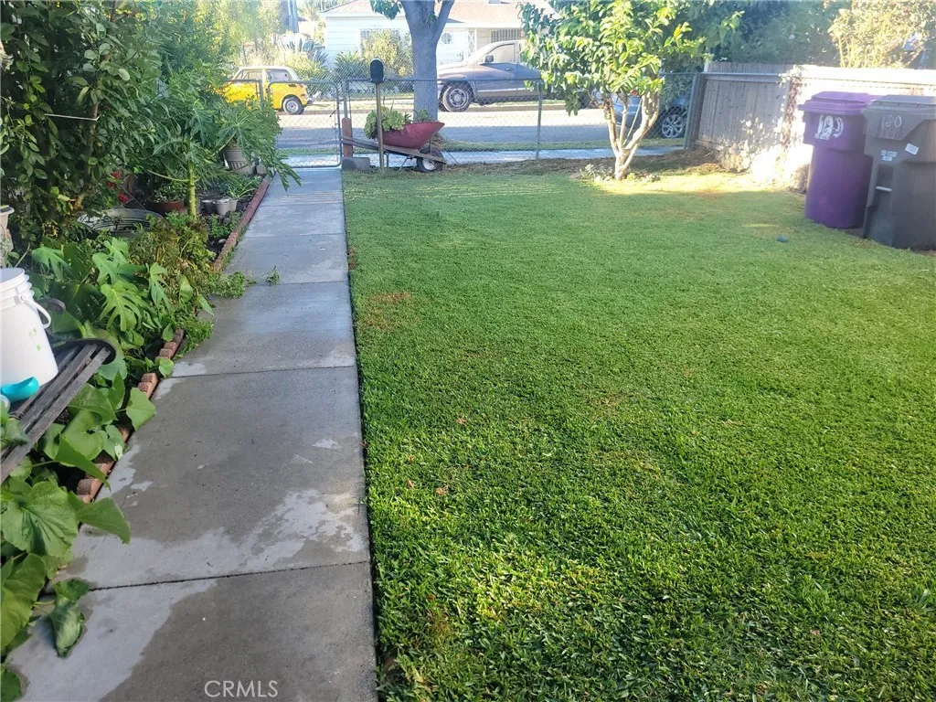 180 E 67th Street, Long Beach, California 90805 home-pic-11